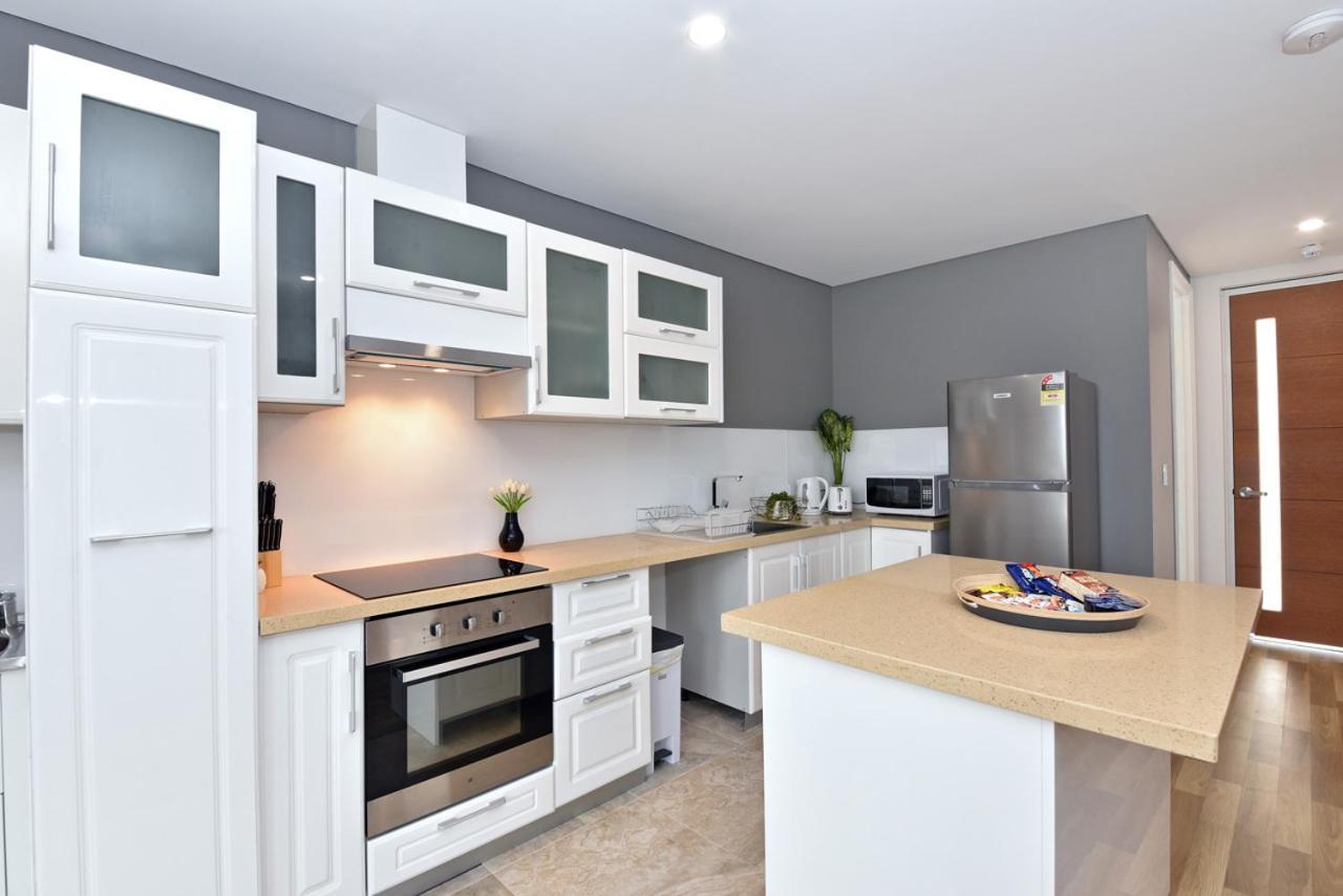 2X2 Modern Apartment Near Airport And City Perth Exterior foto